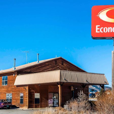 Econo Lodge Eagle Nest Kültér fotó