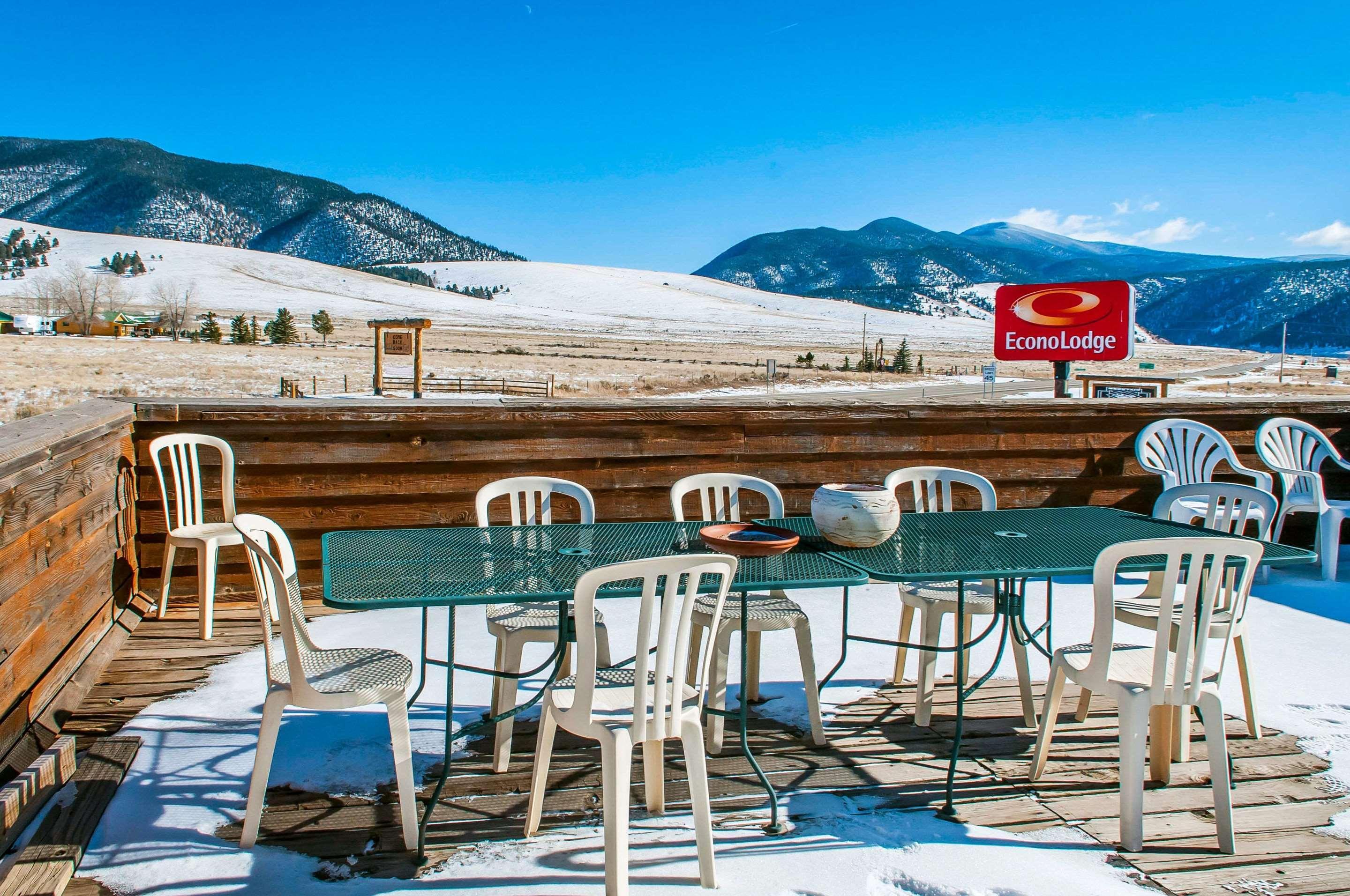 Econo Lodge Eagle Nest Kültér fotó